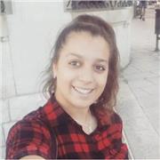 Doy clases de inglés nivel básico e intermedio, al igual que matemáticas, catalán y castellano